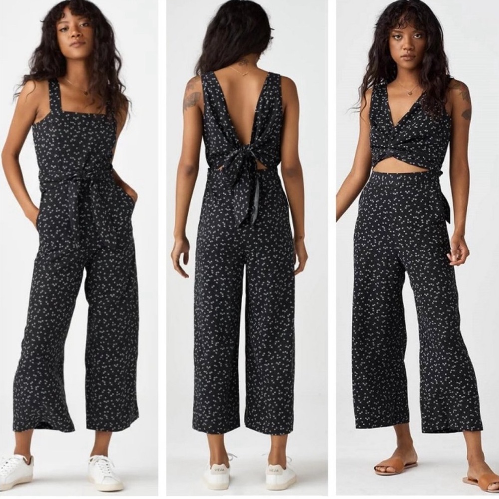 VETTA Two Piece Apron Jumpsuit, size 2 in Black Ditsy Floral